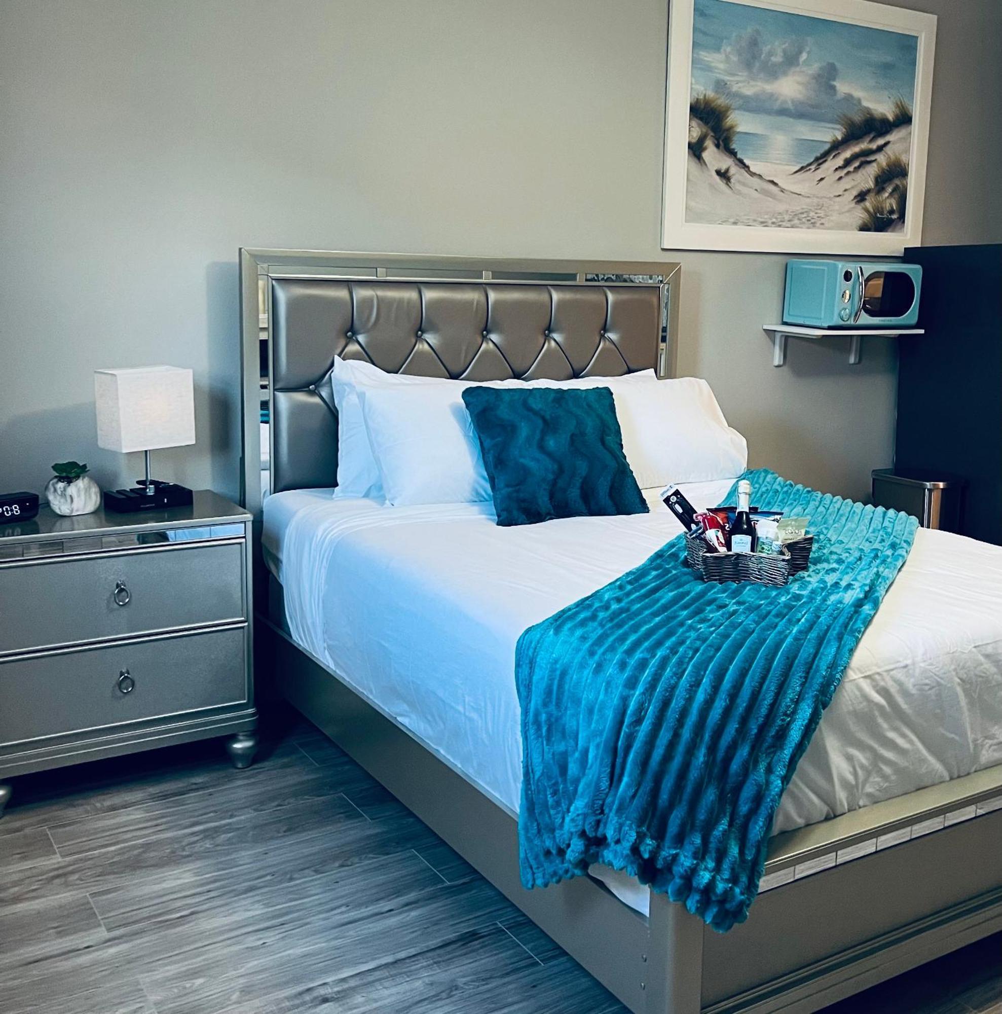 Hotel The Beach House At Sun City Sun City Center Esterno foto